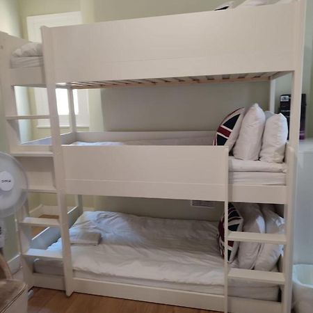 Room At 264 London Bagian luar foto